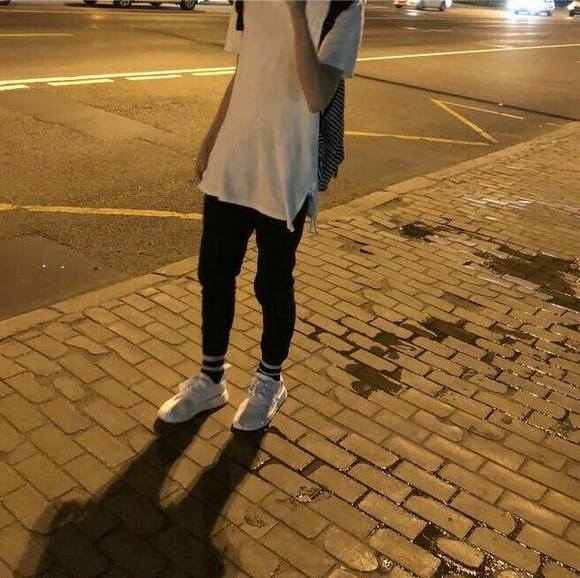 Meet your Posher, Ý - Picture 1 of 1